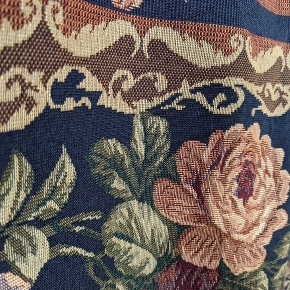 ARTI Gogna tapestry floral roses pensil skirt Small M2 - Picture 7 of 9